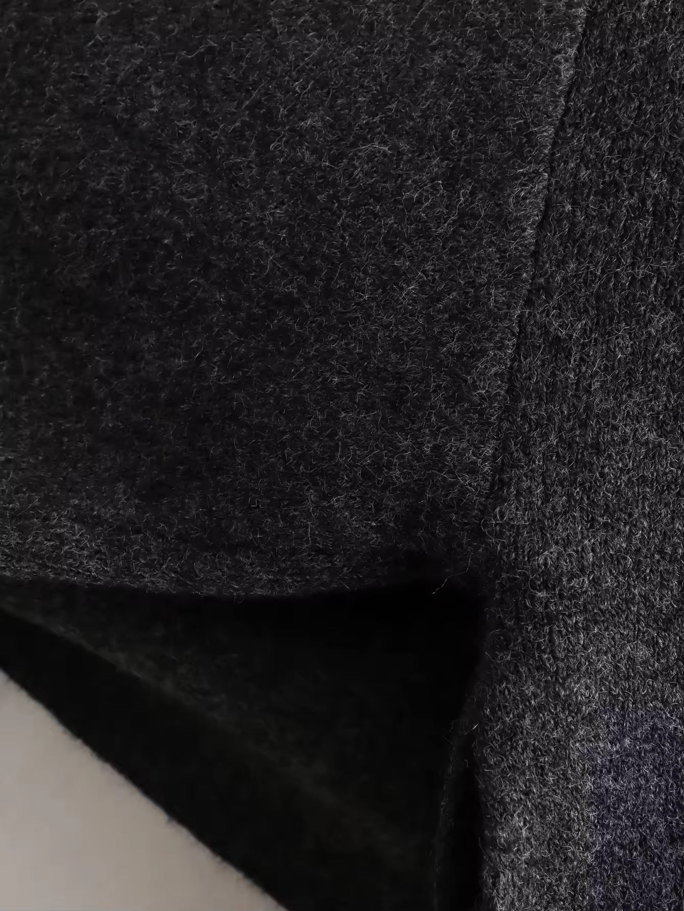 SHARY – Kurz geschnittene Wickeljacke